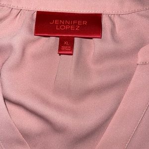 Jennifer Lopez shirt